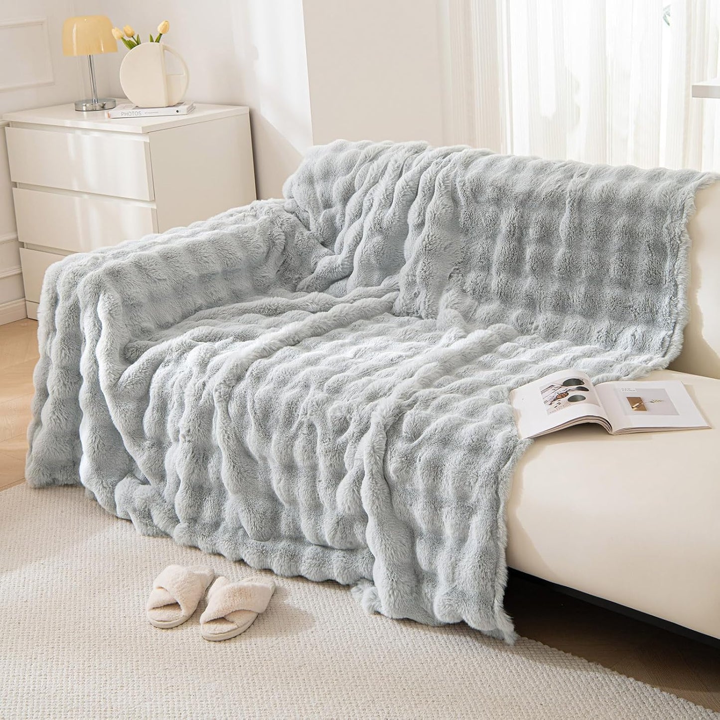 VM VOUGEMARKET Thick Faux Rabbit Fur Couch Cover 1-Piece Non-Slip Warm Soft Cozy Sofa Covers,Fluffy Plush Sofa Slipcover Furniture Protector for Kids,Pets(Grey,71" x 118")