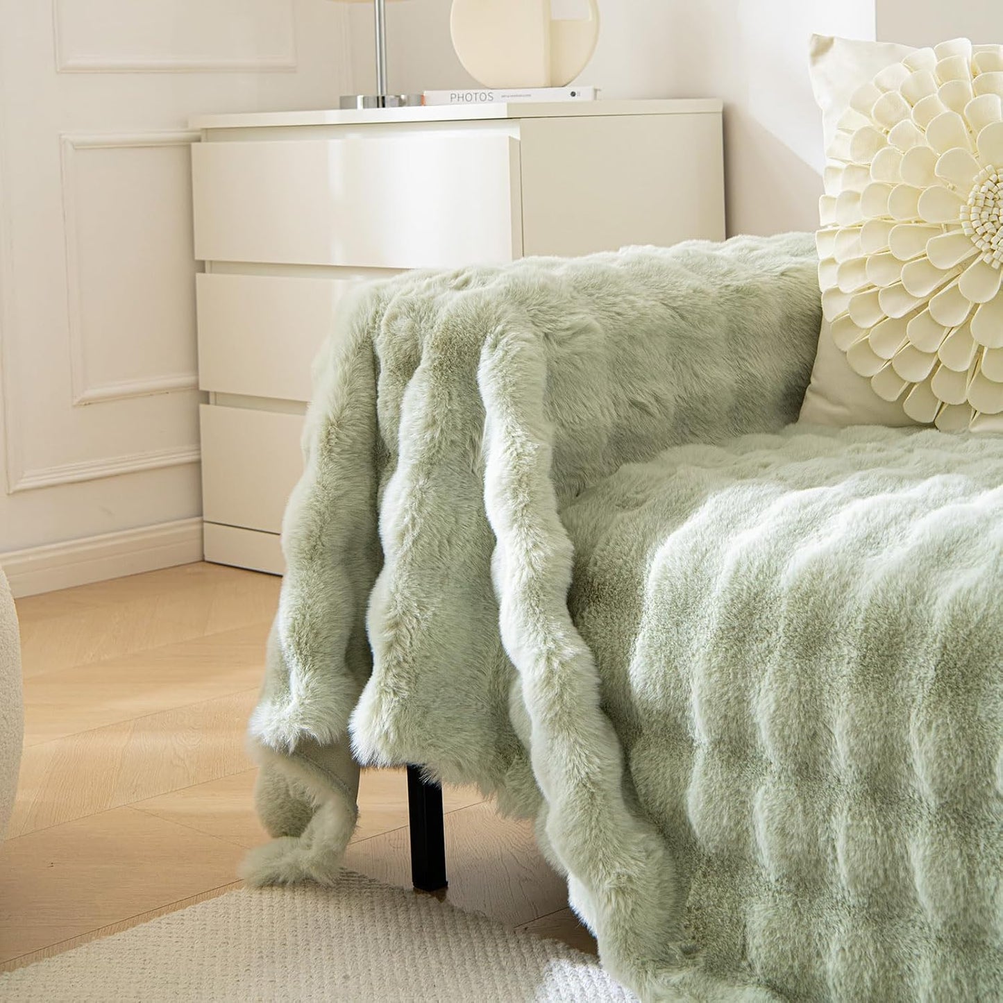 VM VOUGEMARKET Thick Faux Rabbit Fur Couch Cover 1-Piece Non-Slip Warm Soft Cozy Sofa Covers,Fluffy Plush Sofa Slipcover Furniture Protector for Kids,Pets(Green,71" x 118")