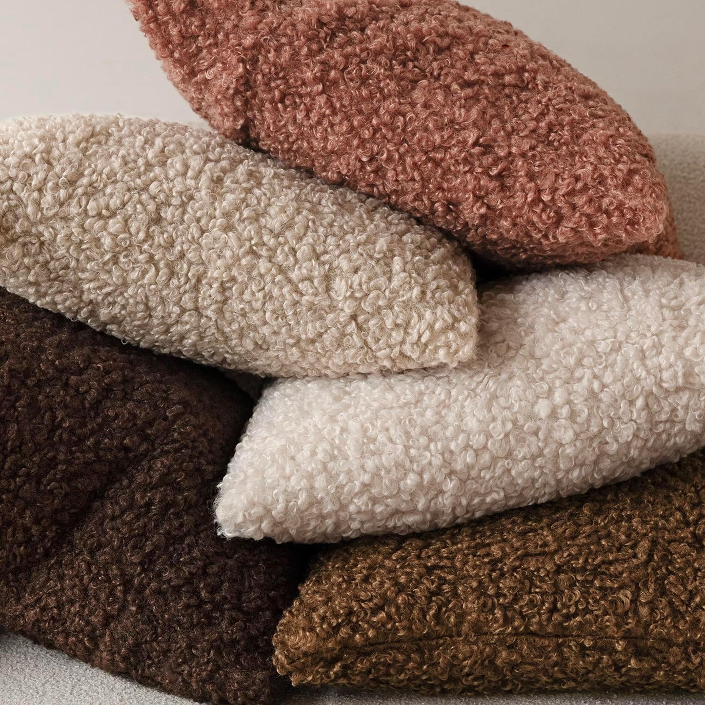 Foindtower 2 Pieces 20x20 Inch Dusty Pink, Faux Fur Throw Pillow Cover Accent Sherpa Furry Pillow Covers Fuzzy Soft Pillowcases Cozy Sheepskin Decorative Fleece Cushion Case for Bed Couch Living Room