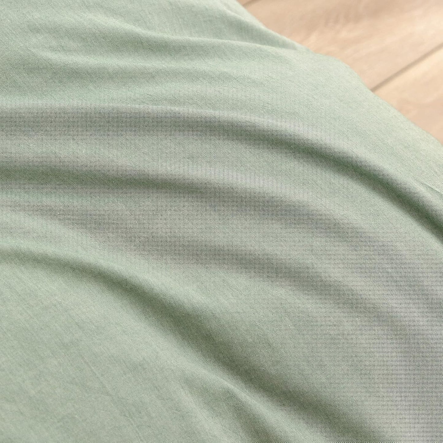 BESTOUCH Duvet Cover Set 100% Washed Cotton Linen Feel Super Soft Comfortable Chic Lightweight 3 PCs Home Bedding Set Solid Green King