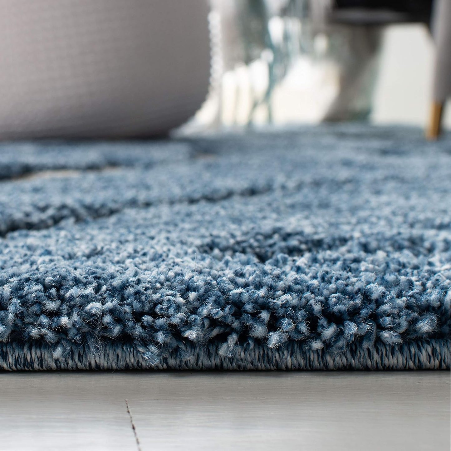 SAFAVIEH Florida Shag Collection Runner Rug - 2'3" x 7', Light Blue & Cream, Scroll Design, Non-Shedding & Easy Care, 1.2-inch Thick Ideal for High Traffic Areas in Living Room, Bedroom (SG455-6011)