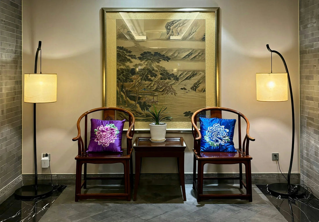 Home Décor Accents That Make Your Space Feel Warm Without Adding Clutter