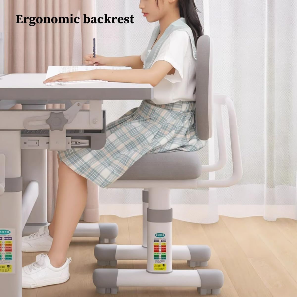 Kids Desk and Chair Set Kids Study Desk Chair Set Height Adjustable Ergonomic Children School Study Desk with Tilt Desktop, 3 Modes Light, Storage, Boy and Girl Table and Chair Set 3-18 Years