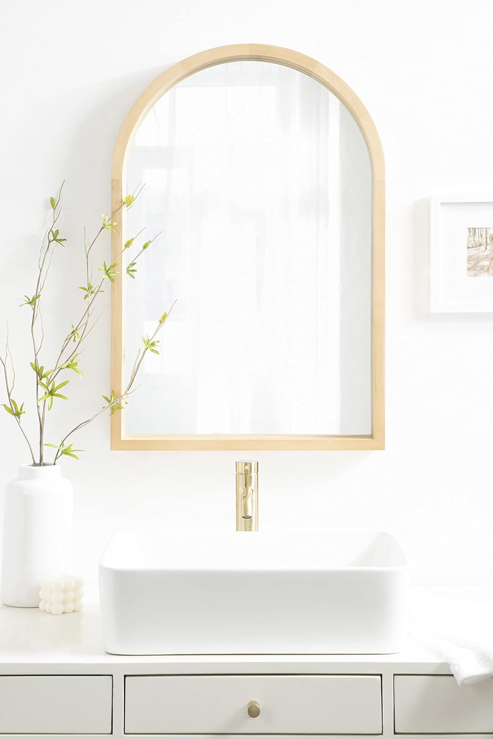 Kate and Laurel Hutton Farmhouse Wood Arched Mirror; 20 x 30; Natural Wood; Decorative Modern Large Arch Mirror with Deep Profile and Natural Finish for Wall