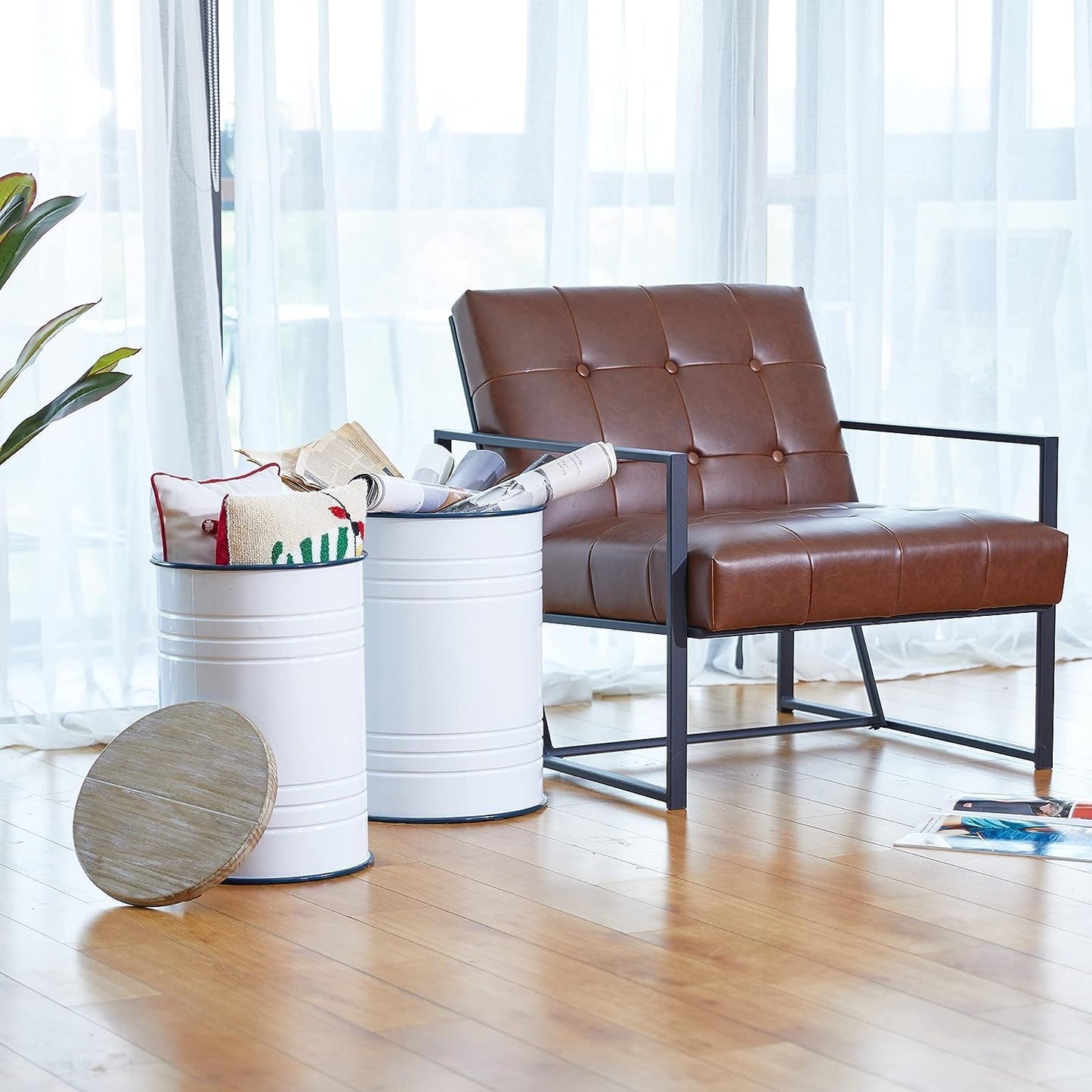 Glitzhome Farmhouse Accent Side Table, Metal Storage Stool Ottoman with Round Lid - Galvanized Coffee Cocktail End Tables Set of 2 for Living Room Bedroom, White