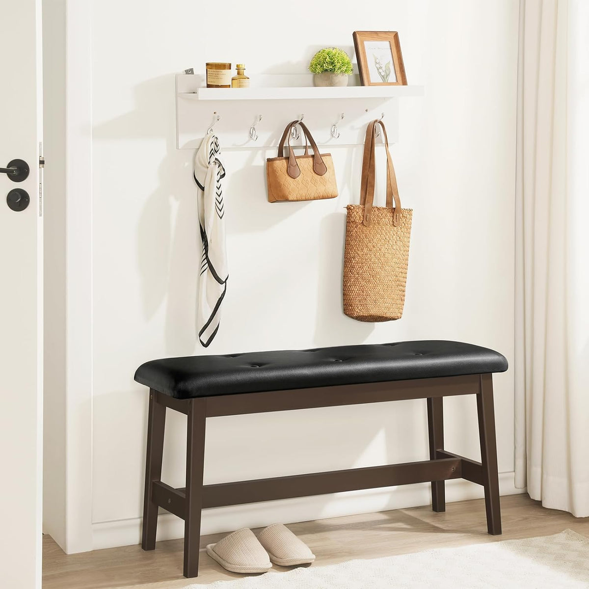 HOOBRO Dining Bench, Bamboo Dining Room Bench with PU Leather Upholstered Seat, for Kitchen, Living Room, Hallway, Kitchen, Entryway, Brown and Black CB13CD01
