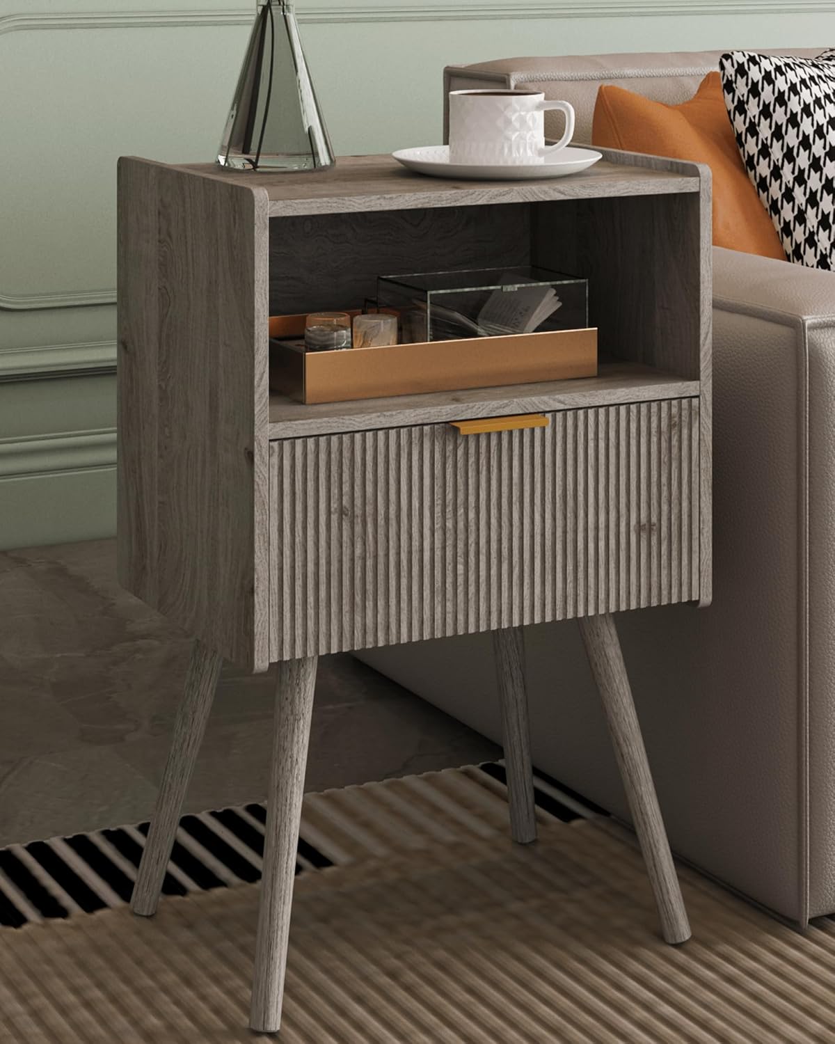 Nightstand,Modern Bedside Table with Storage Drawer and Open Wood Shelf, Accent Night Stand with Solid Wood Legs for Living Room, Bedroom and Small Spaces,Easy Assembly (Grey Oak)