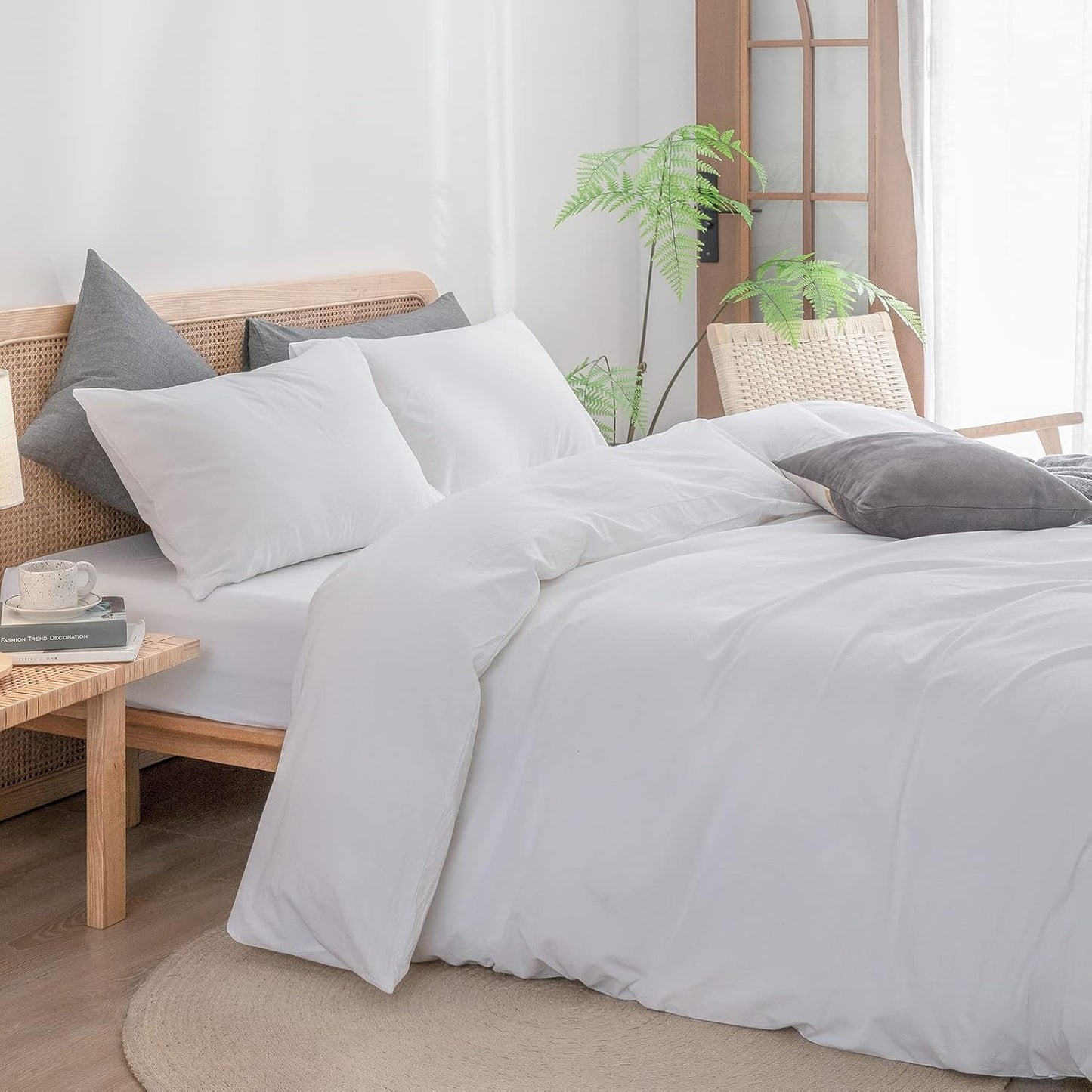 BESTOUCH Duvet Cover Set 100% Washed Cotton Linen Feel Super Soft Comfortable Chic Lightweight 3 PCs Home Bedding Set Solid Bright White King