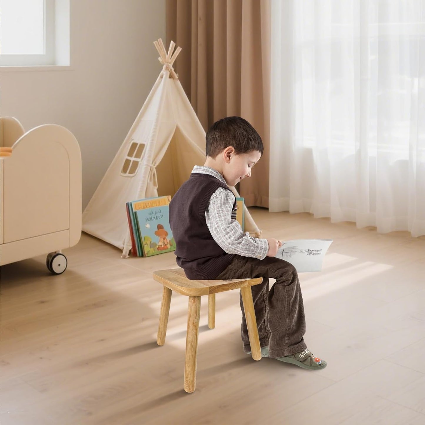 BEE&OAK Wooden Step Stools for Adults, Solid Rubber Wood Non-Slip Step Foot Stool, Heavy Duty 300 lbs One Step Stool for Bedroom, Bathroom, Kitchen,Outdoor (Natural, 11" (D) x 11"(W) x 11.8"(H))