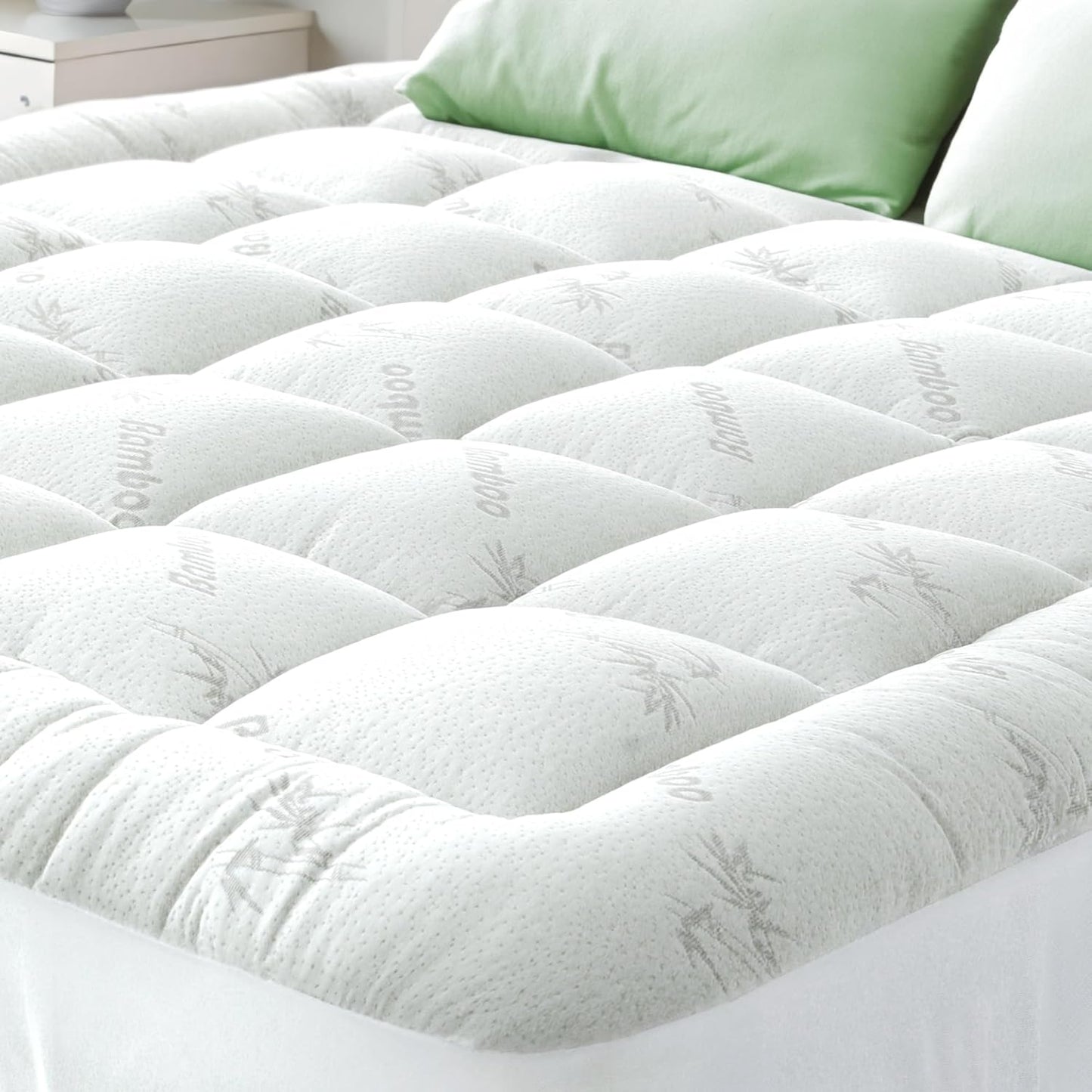 Ultra Soft Queen Size Mattress Topper - Viscose Made from Bamboo Pillow Top Mattress Pad for Back Pain Relief - Naturally Cooling for Hot Sleepers, White