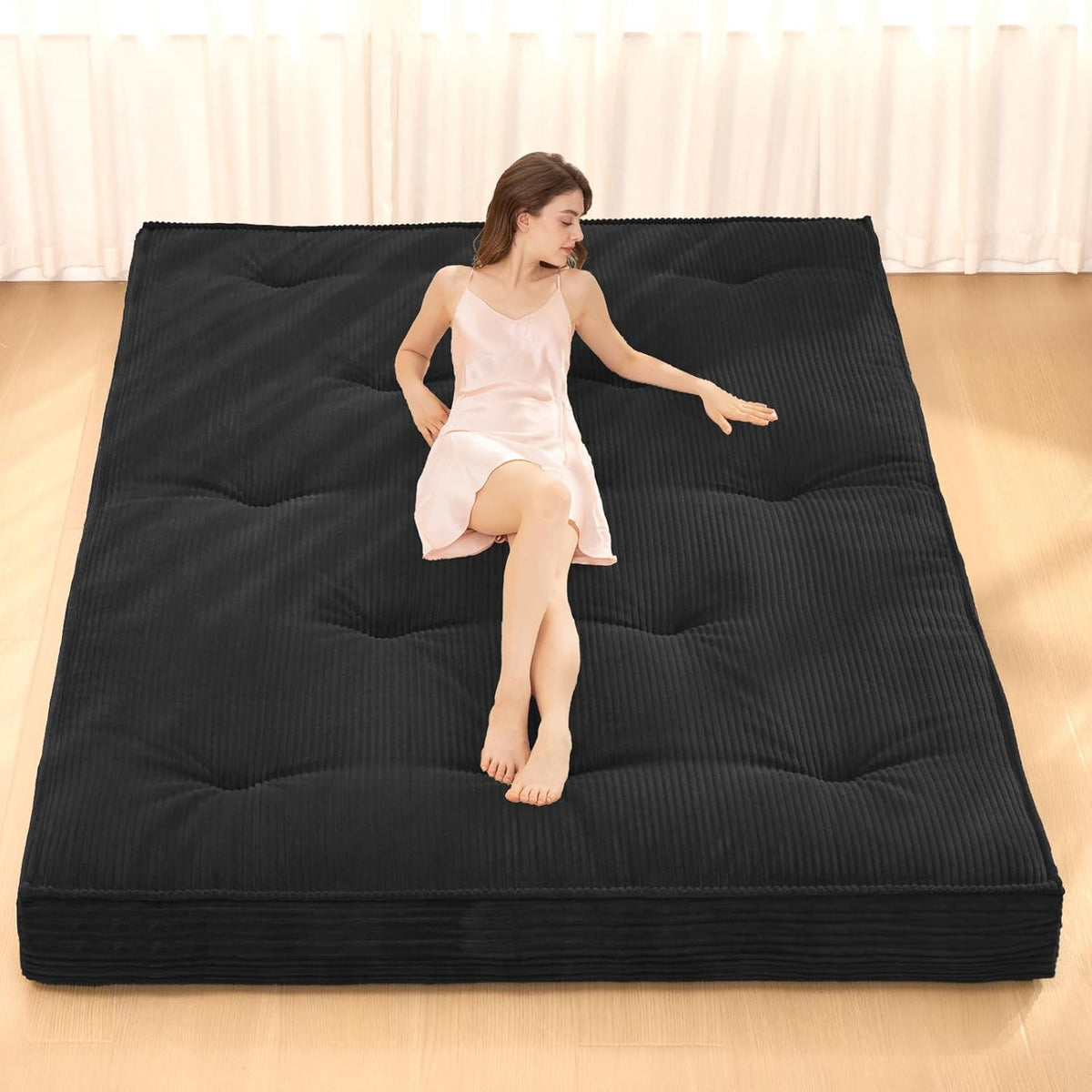 Japanese Floor Mattress, 4" Thicken Futon Mattress Queen Size Sleeping Pad, Corduroy Foldable Mattress Pad Roll Up Tatami Mat Floor Mattress for Adults（Black）