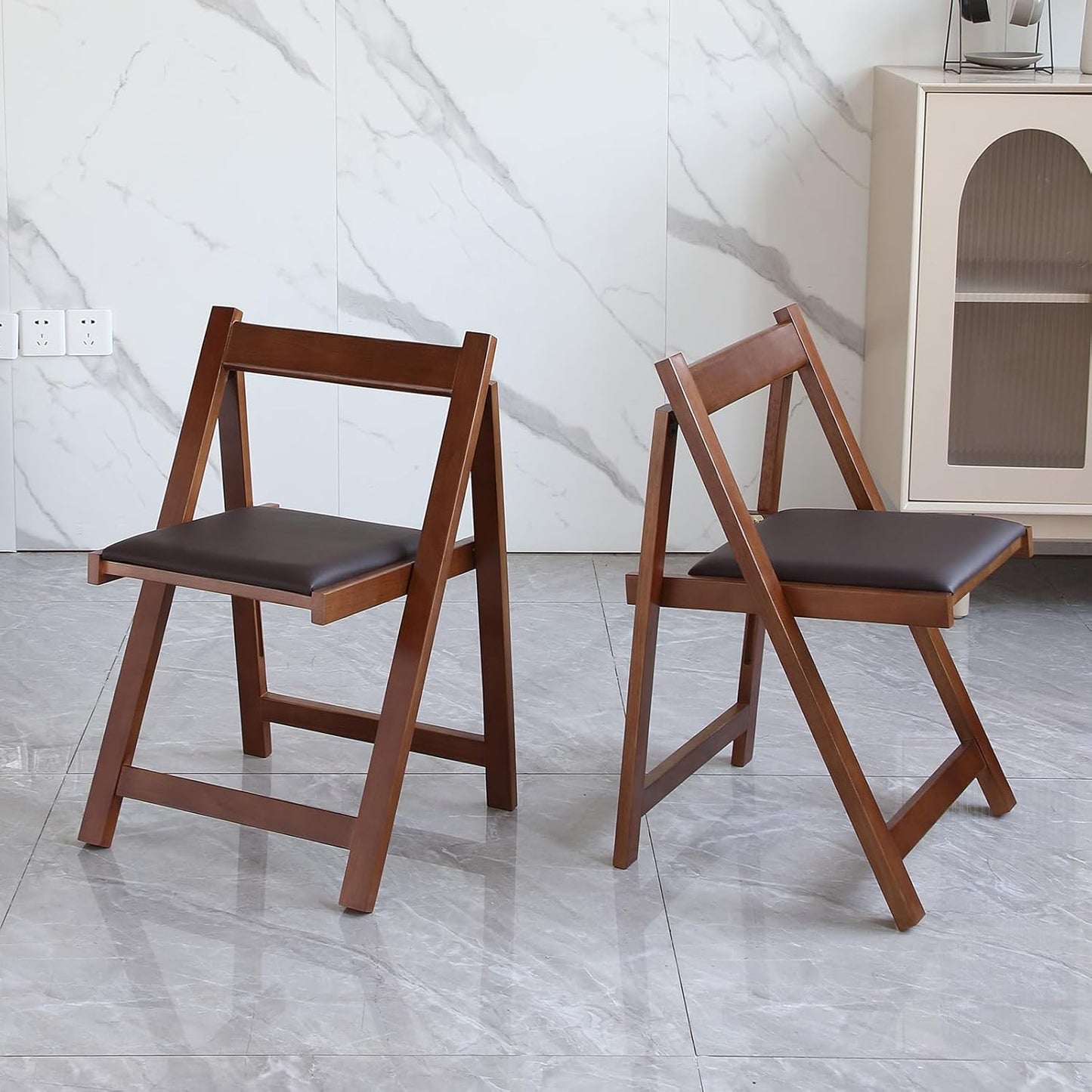 Folding Dining Chairs with Padded Seat Lightweight sillas para Fiestas,2 Pack Folding Chair for Dinner,Party Wedding,Picnic Event, 196LB Weight Capacity(Walnut)