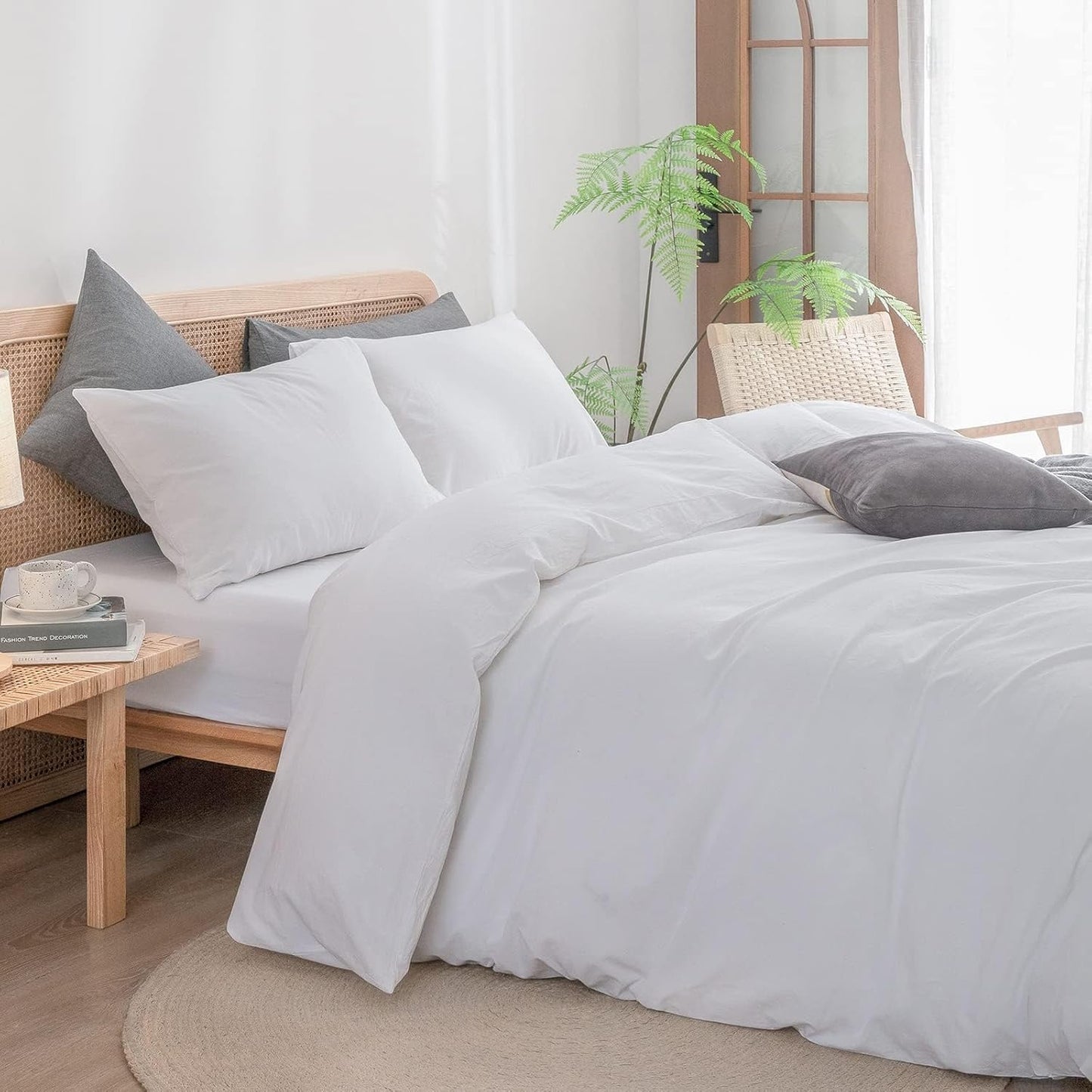 BESTOUCH Duvet Cover Set 100% Washed Cotton Linen Feel Super Soft Comfortable Chic Lightweight 3 PCs Home Bedding Set Solid Bright White Oversized Full