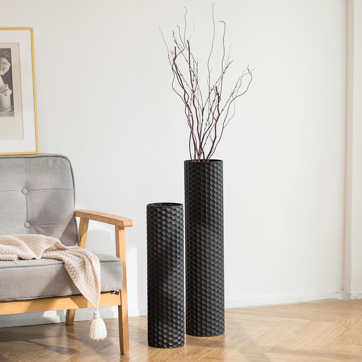 Sziqiqi Black Tall Floor Vase: 27.6/21.7in Metal Cylinder Vases Extra Large Decorative Vase Set of 2 Living Room Modern Honeycomb Texture Big Standing Decor for Dining Bedroom Home Corner Indoor