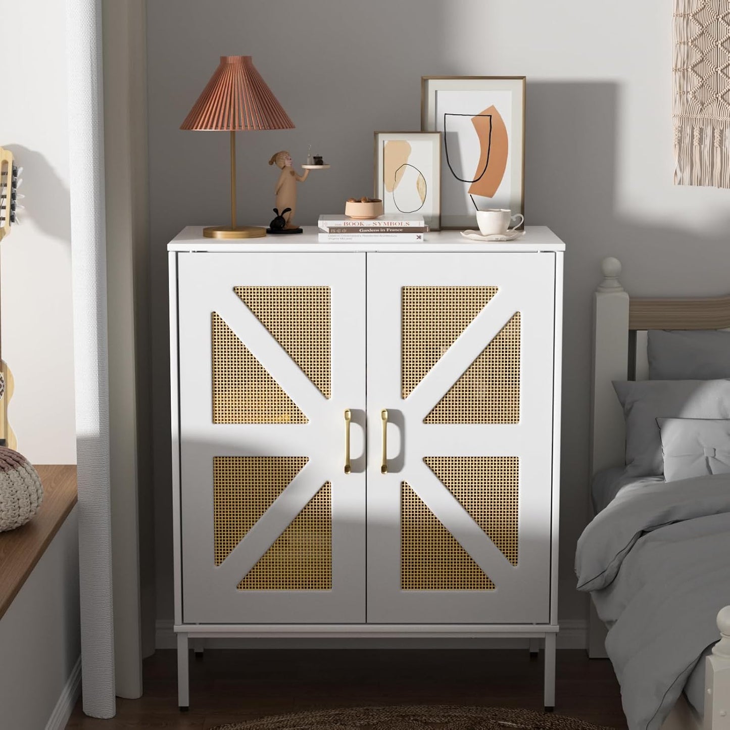 Buffet Cabinet with Storage Sideboard Accent Modern Credenza with Doors & Shelves 32.9" Tall Media Console Mid Century Coffee Bar Table for Living Room Kitchen Dining Room Hallway，White