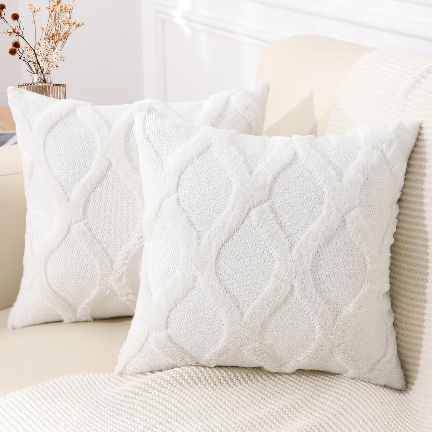 decorUhome Throw Pillow Covers 24x24 Inch Set of 2, Soft Plush Faux Fur Wool Cream White Couch Pillow Covers, Decorative Neutral Pillow Cases for Bed Sofa Living Room Home Decor