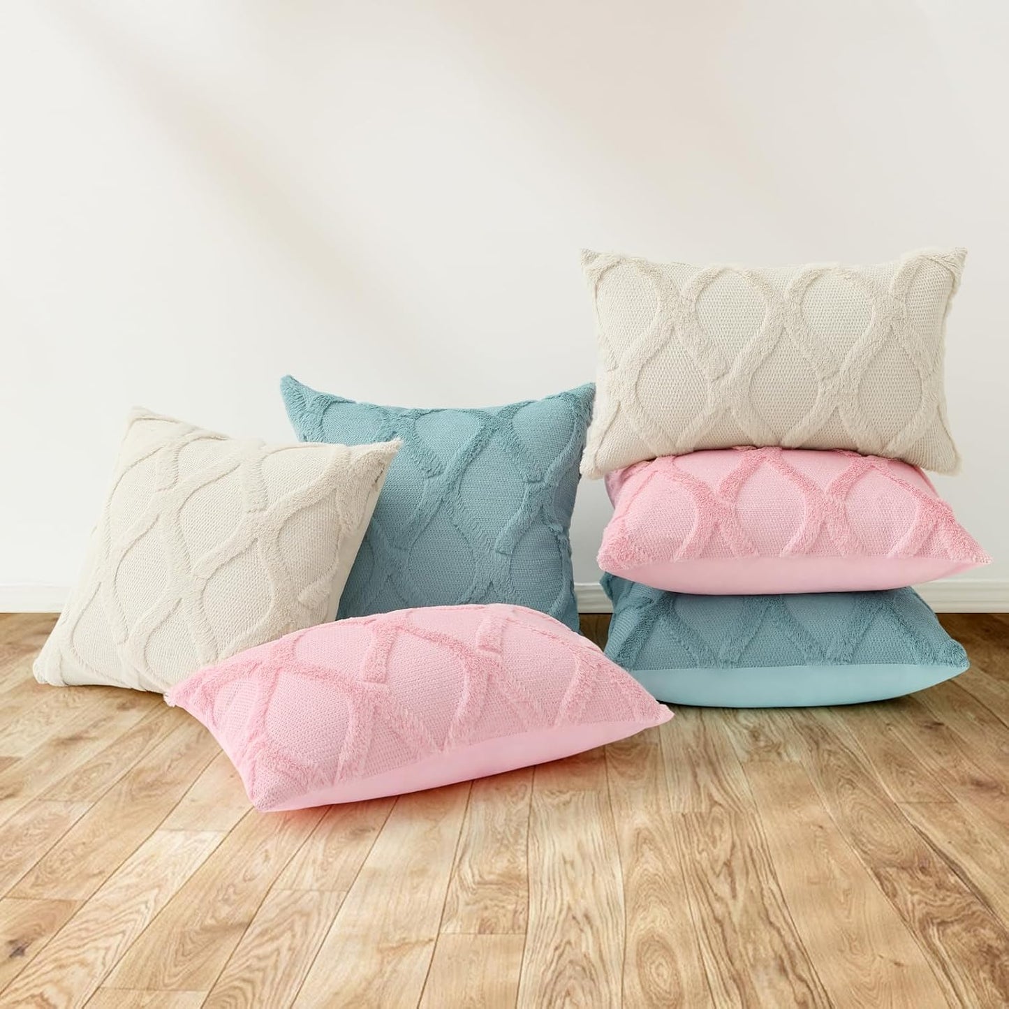 decorUhome Throw Pillow Covers 18x18 Inch Set of 2, Soft Plush Faux Fur Wool Aqua Couch Pillow Covers, Decorative Neutral Pillow Cases for Bed Sofa Living Room Home Decor