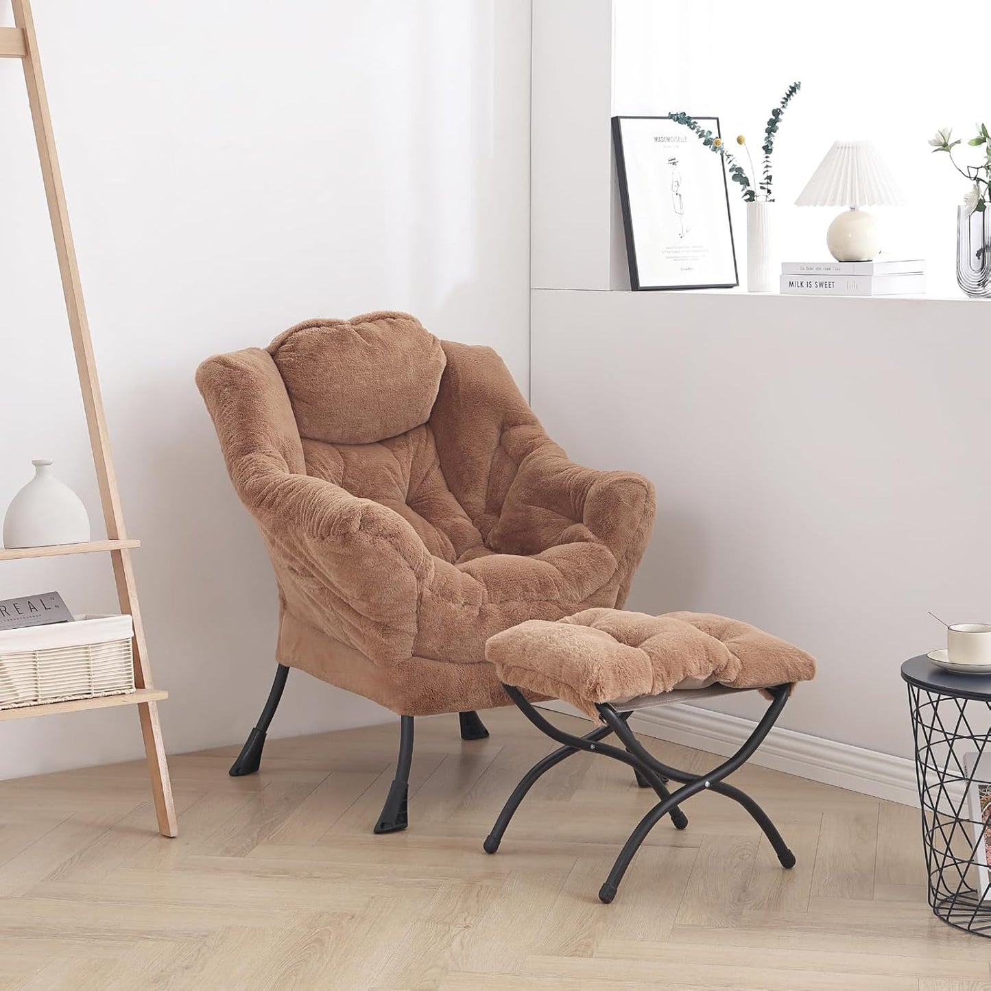 LITA Lazy Chair with Ottoman, Modern Accent Leisure Upholstered Sofa Chair, Lounge Reading Chair with Armrests and a Side Pocket for Living Room, Bedroom & Small Space, Plush Brown