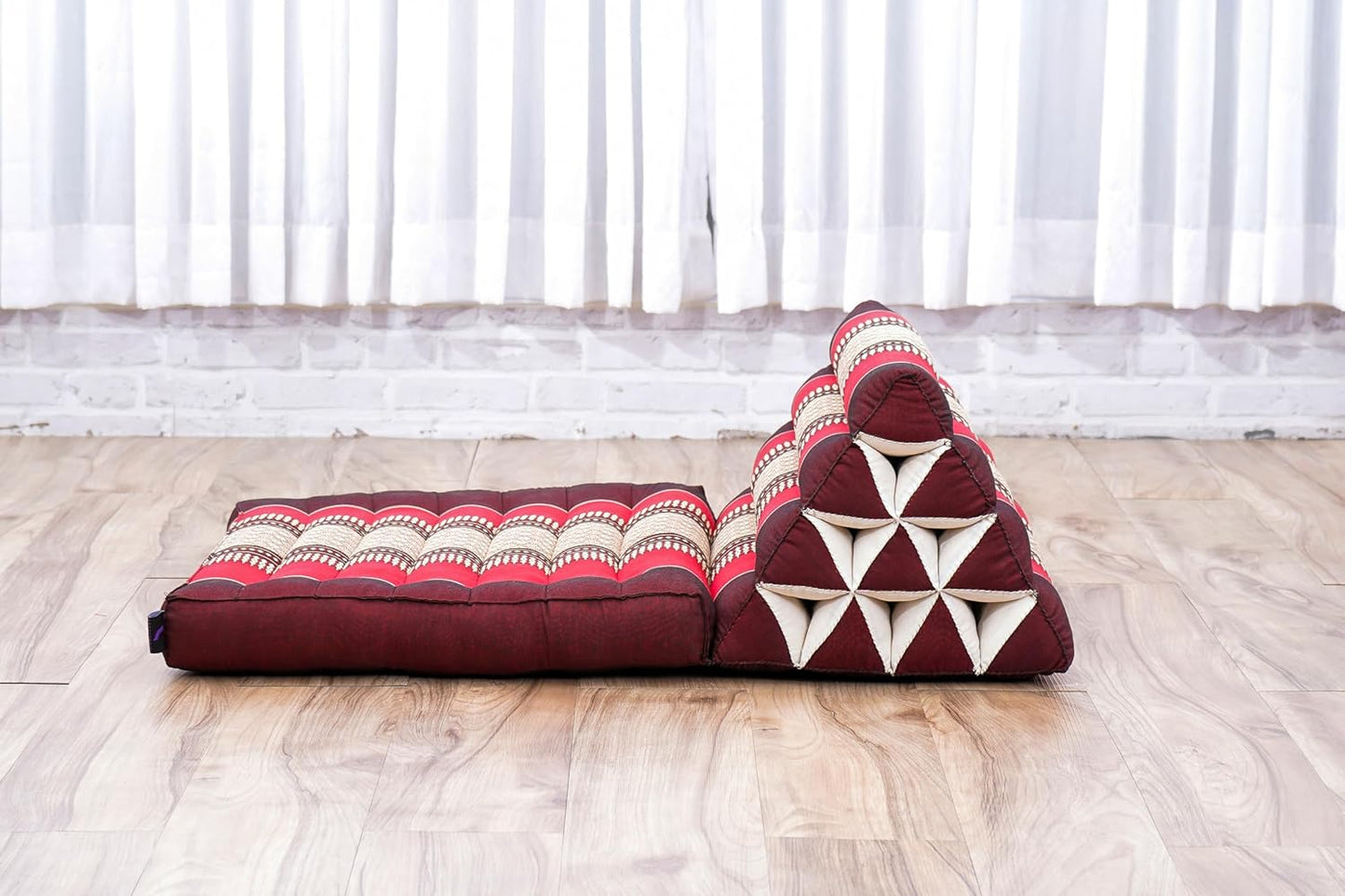 Leewadee 1-Fold Mat with Triangle Cushion – Comfortable TV Pillow, Foldable Mattress with Cushion Made of Eco-Friendly Kapok, 30 x 20 inches, red