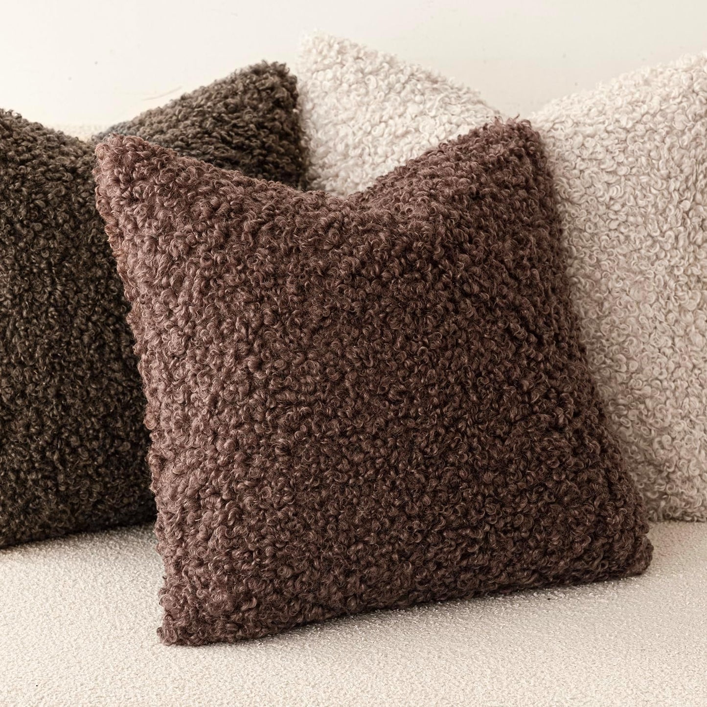Foindtower 2 Pieces 18x18 Inch Red Brown, Faux Fur Throw Pillow Cover Accent Sherpa Furry Pillow Covers Fuzzy Soft Pillowcases Cozy Sheepskin Decorative Fleece Cushion Case for Bed Couch Living Room