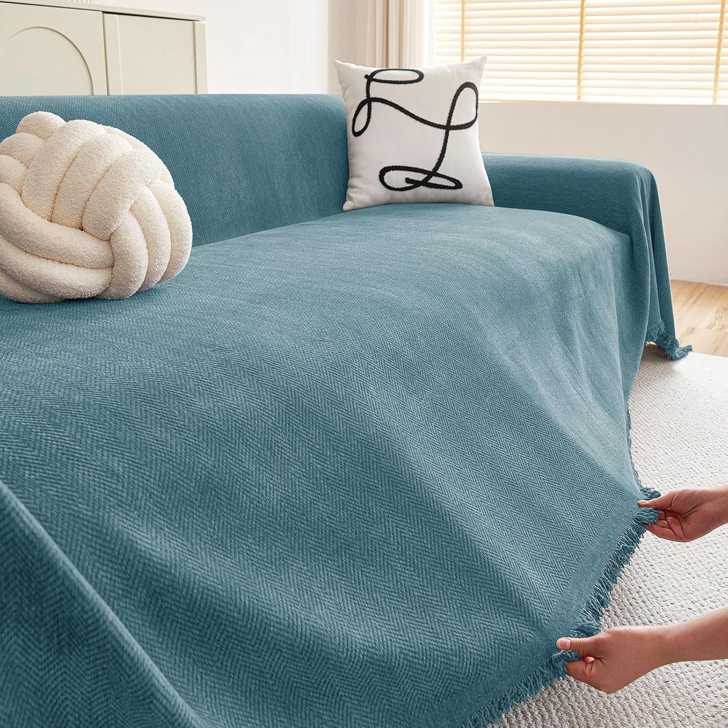 hyha Couch Cover for Dogs, Boho Sofa Covers for 3 Cushion Couch Washable, Chenille Sofa Slipcover for Pets, Soft Loveseat Sectional Couch Throw Blankets with Tassels (Blue, 88.5x134 Inch)