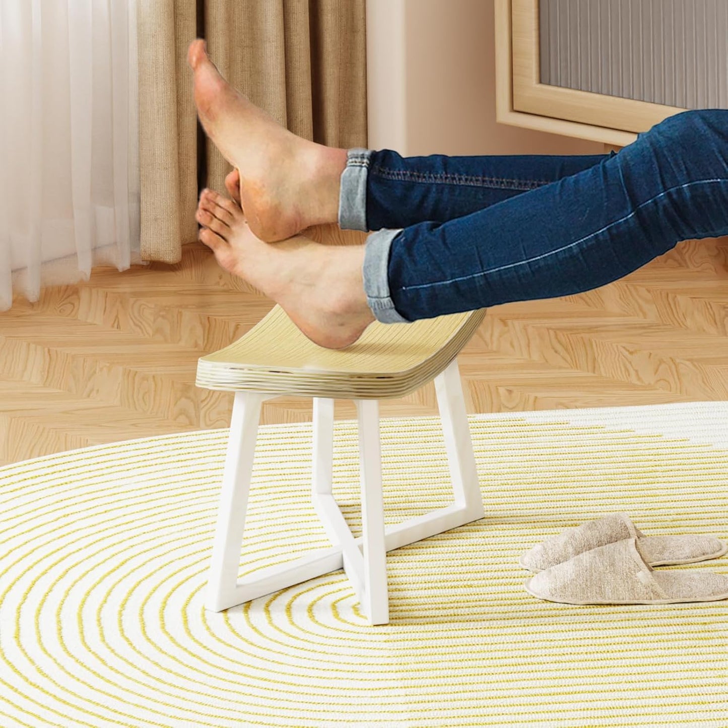 Wooden Step Stool，Foot Rest for Adult&Children,Short Stool for Under Desk, Small Bench for Living Room, Kitchen, Couch, Entryway