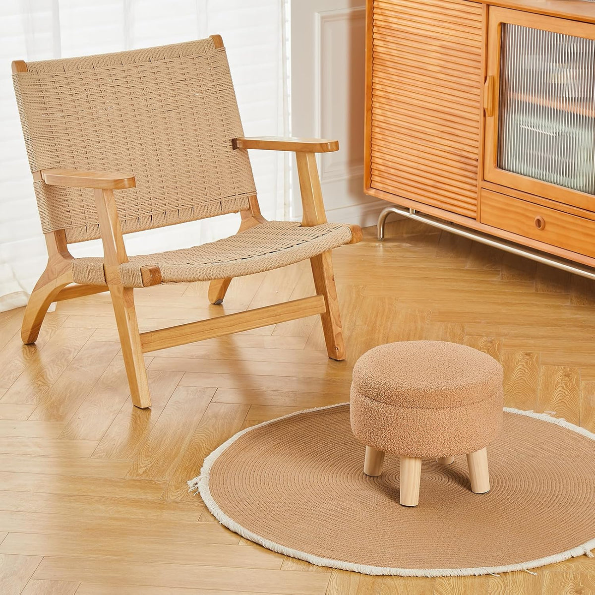 Wimarsbon Storage Ottoman, Modern Round Footrest with Soft Padded Seat, Teddy Velvet Footstool with Wood Legs, Accent Small Table or Plant Stand for Hallway, Living Room (Champagne)