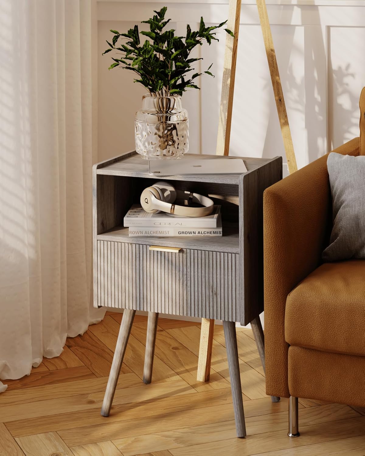 Nightstand,Modern Bedside Table with Storage Drawer and Open Wood Shelf, for Living Room, Bedroom and Small Spaces, Accent Night Stand with Solid Wood Legs, Easy Assembly,Grey Oak