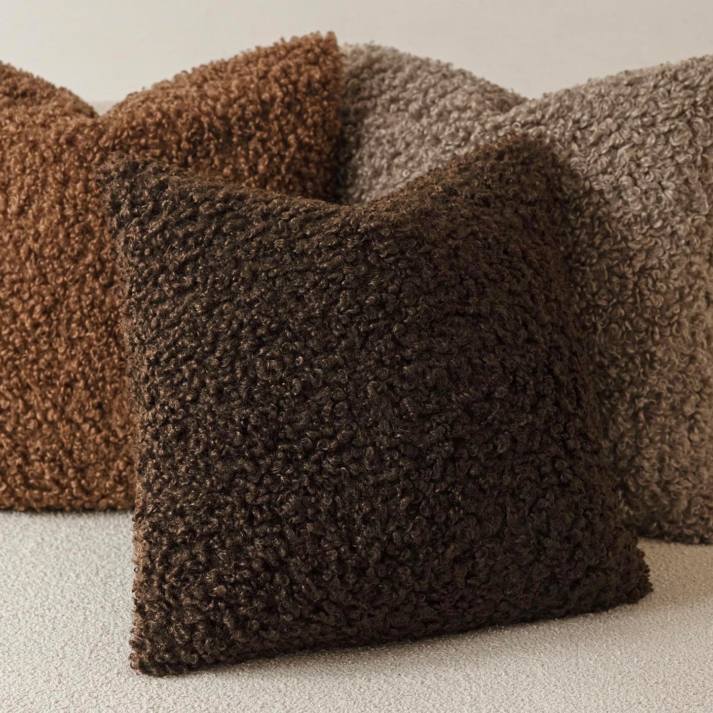 Foindtower 2 Pieces 18x18 Inch Dark Brown, Faux Fur Throw Pillow Cover Accent Sherpa Furry Pillow Covers Fuzzy Soft Pillowcases Cozy Sheepskin Decorative Fleece Cushion Case for Bed Couch Living Room