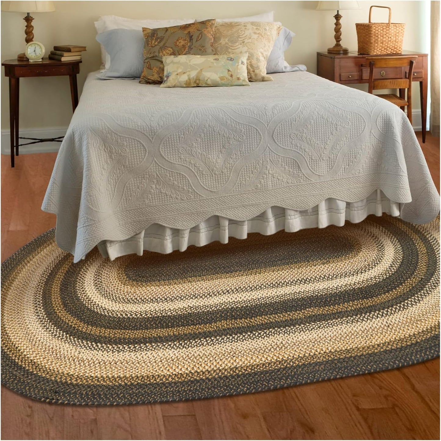 Homespice Kilimanjaro Premium Jute Braided Area Rug, 5' x 8' Oval Black and Brown, Reversible, Natural Jute Yarn Rustic, Country, Primitive, Farmhouse Style - 30 Day Risk Free Purchase