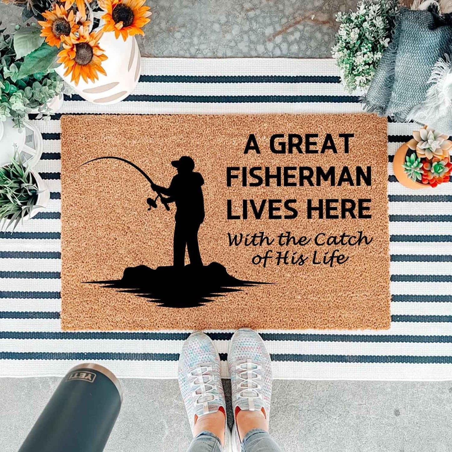 Funny Coir Doormat with A Great Fisherman Lives Here with The Catch of His Life - Front Door Mat, Entryway Welcome Mat, 23.7 x 15.7 inch