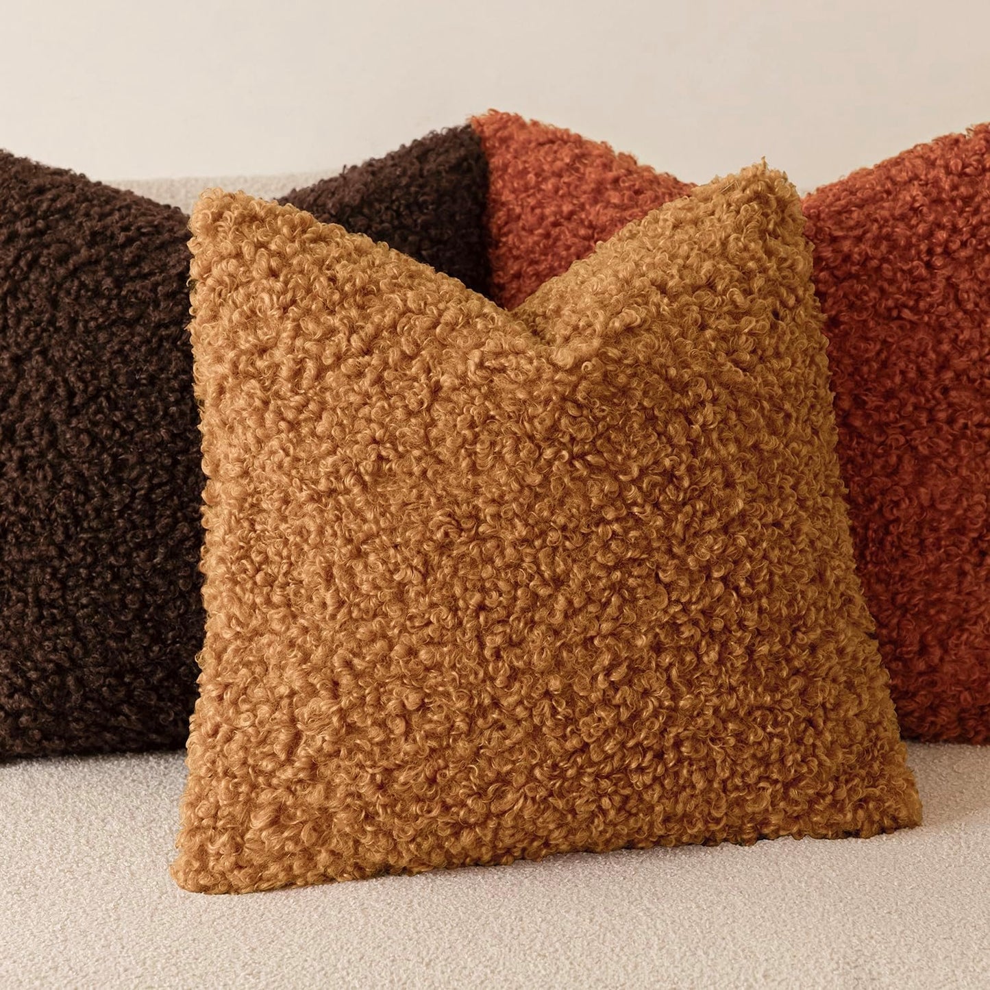 Foindtower 2 Pieces 22x22 Inch Orange, Faux Fur Throw Pillow Cover Accent Sherpa Furry Pillow Covers Fuzzy Soft Pillowcases Cozy Sheepskin Decorative Fleece Cushion Case for Bed Couch Living Room