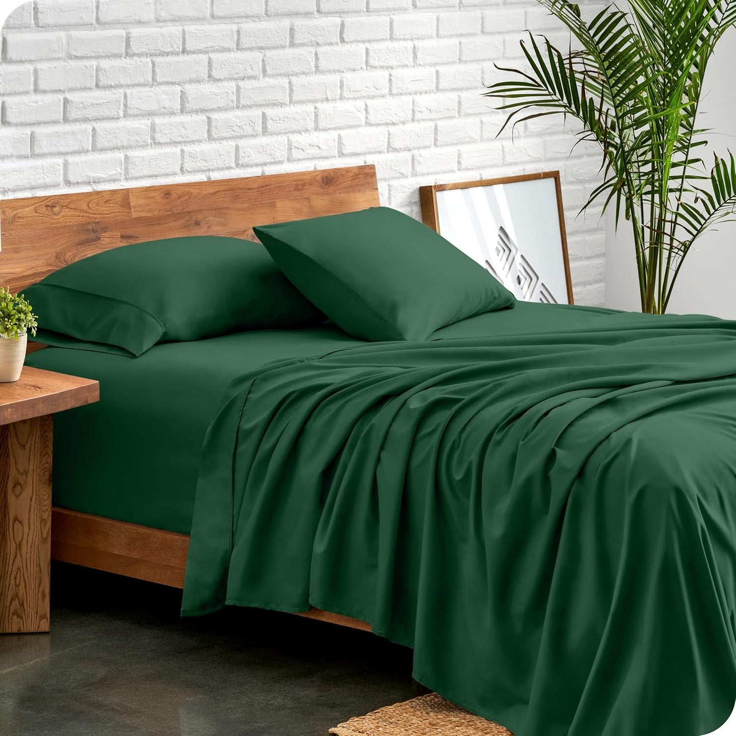 Bare Home Twin Sheet Set - 1800 Ultra-Soft Microfiber Twin Bed Sheets - Double Brushed - Deep Pockets - Easy Fit - Extra Soft - 3 Piece Set - Bedding Sheets & Pillowcases (Twin, Forest Green)