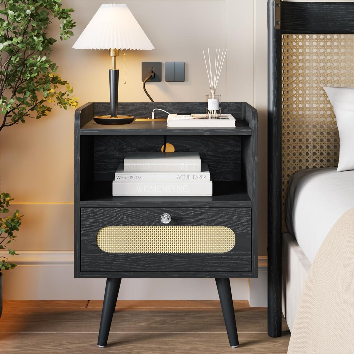 End Table Set of 2 with Charging Station, Diamond Décor Nightstands Set of 2, Bedside Table Set of 2 with Solid Wood Legs, Black