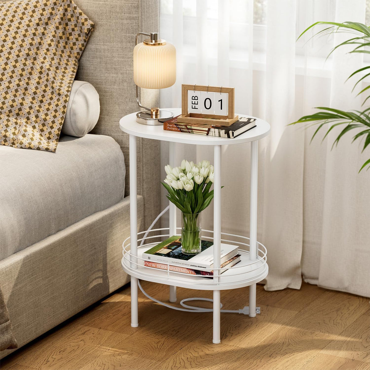 Small Round Side Table with Charging Station,Bedside Table with 2 USB Ports and Outlets, Morden Round Nightstand, Samll Side Table for Living Room,Bedroom, Nursery, Laundry, White