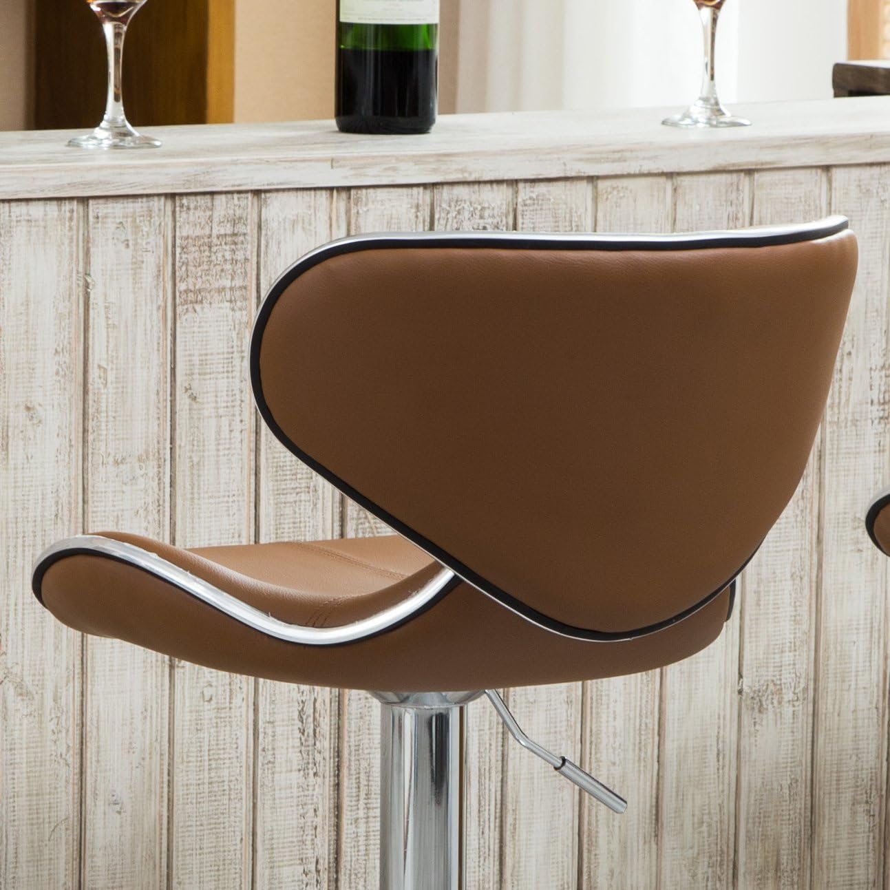 Roundhill Furniture Masaccio Cushioned Leatherette Upholstery Airlift Adjustable Swivel Barstool with Chrome Base, Set of 2, Caramel