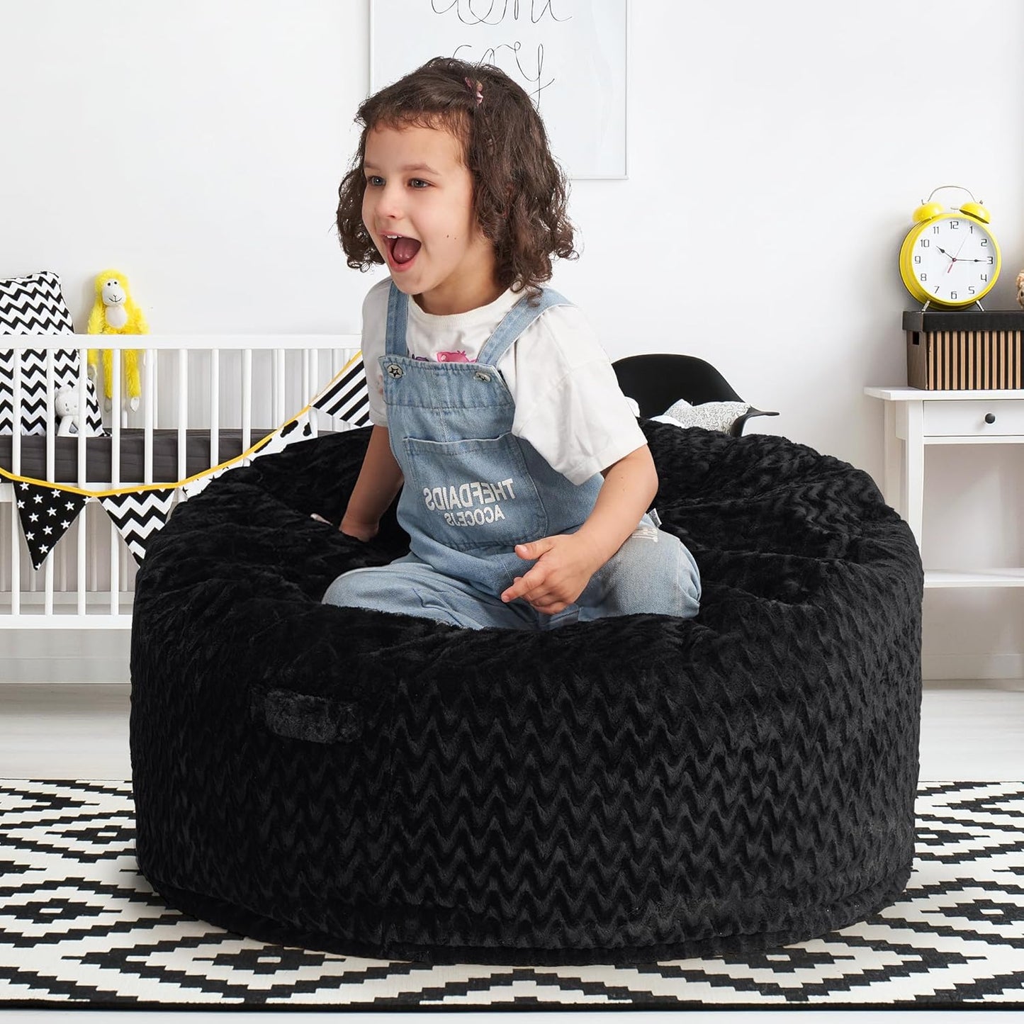 Hobestluk Bean Bag Chairs 2.5FT Bean Bag Chair with Memory Foam Filled & Chevron Plush Fur Cover Small Bean Bag Chairs for Playroom, Living Room, Bedroom (Black)