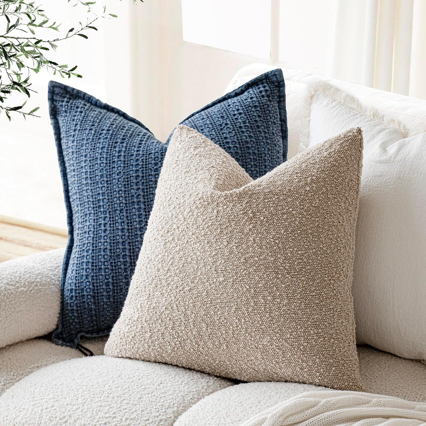 Foindtower Pack of 2, Decorative Textured Boucle Throw Pillow Covers Accent Solid Pillow Cases Cozy Soft Couch Cushion Case for Chair Sofa Bedroom Living Room Home Decor 22 x 22 Inch,Oatmeal