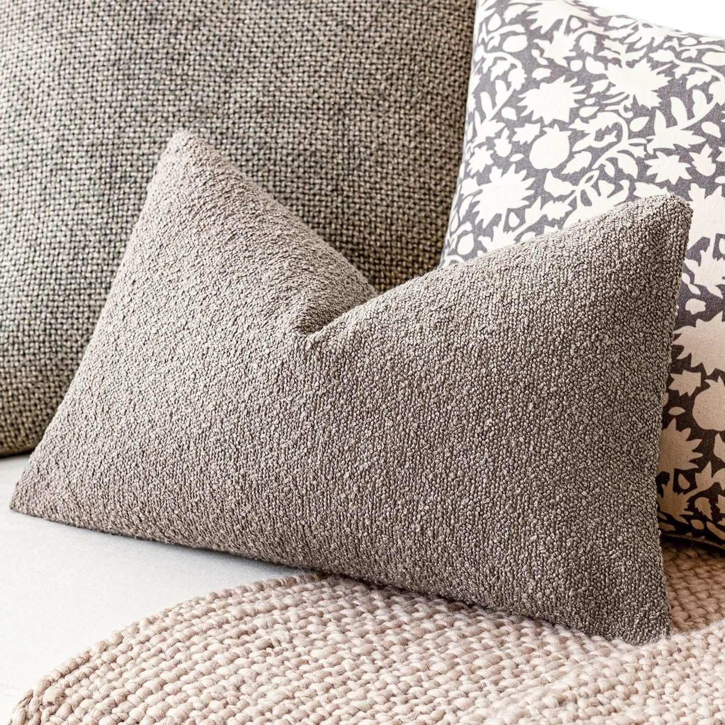 Foindtower Pack of 2 Textured Boucle Throw Pillow Covers Accent Solid Decorative Lumbar Pillow Cases Cozy Couch Cushion Case for Chair Sofa Bedroom Living Room Home Decor 12x20 Inch Light Taupe