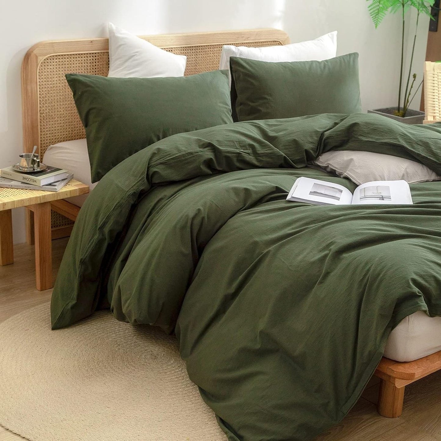 BESTOUCH Duvet Cover Set 100% Washed Cotton Linen Feel Super Soft Comfortable Chic Lightweight 3 PCs Home Bedding Set Solid Olive Green Oversized Full