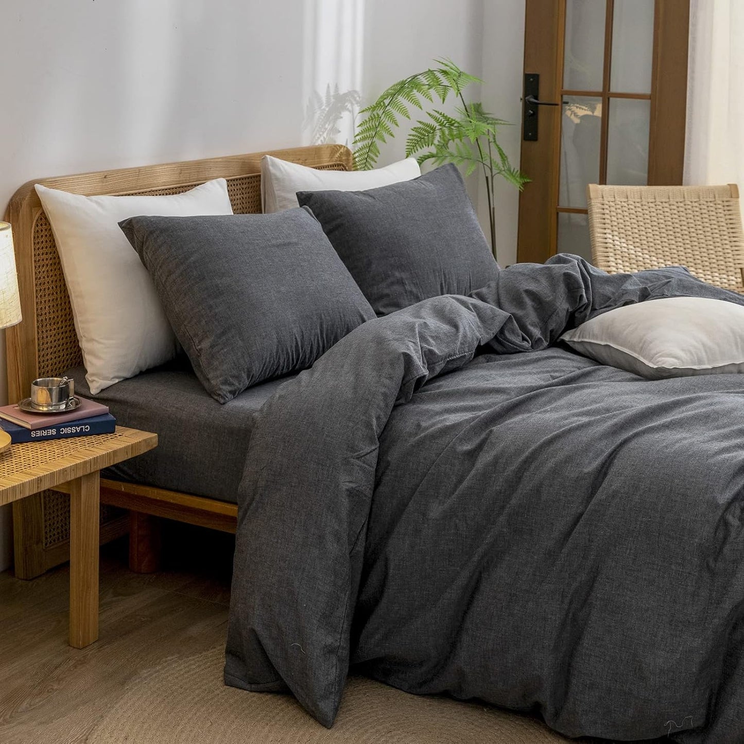 BESTOUCH Duvet Cover Set 100% Washed Cotton Linen Feel Super Soft Comfortable Chic Lightweight 3 PCs Home Bedding Set Solid Dark Black Cal King