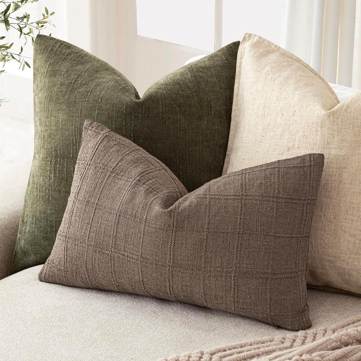 Foindtower Set of 2 Decorative Linen Check Throw Pillow Covers Neutral Farmhouse Lumbar Cushion Covers Modern Boho Home Decor for Sofa Chair Couch Bedroom Living Room Outdoor,12×20 Inch,Taupe Grey