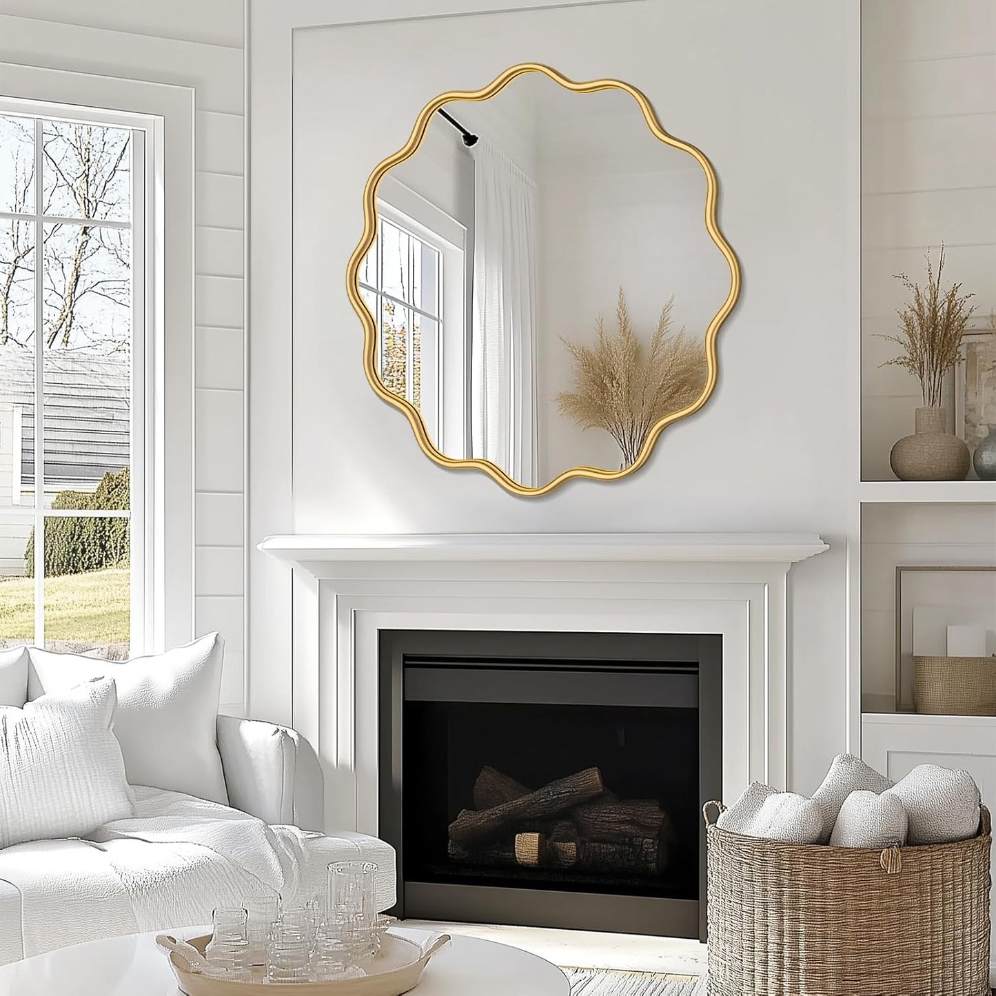 PROHOMEWARE Gold Round Mirror 32 Inch Wavy Bathroom Vanity Mirror Gold Frame Modern Wall Mirror Decorative Wall-Mounte Anti-Rust, Tempered Glass