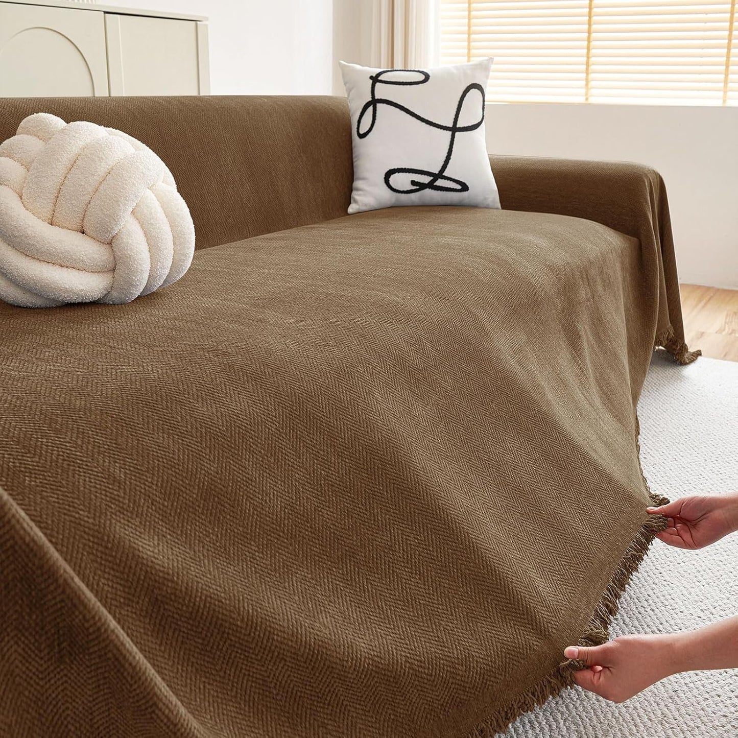 hyha Couch Cover for Dogs, Boho Sofa Covers for 3 Cushion Couch Washable, Chenille Sofa Slipcover for Pets, Soft Loveseat Sectional Couch Throw Blankets with Tassels (Chocolate, 71x118 Inch)