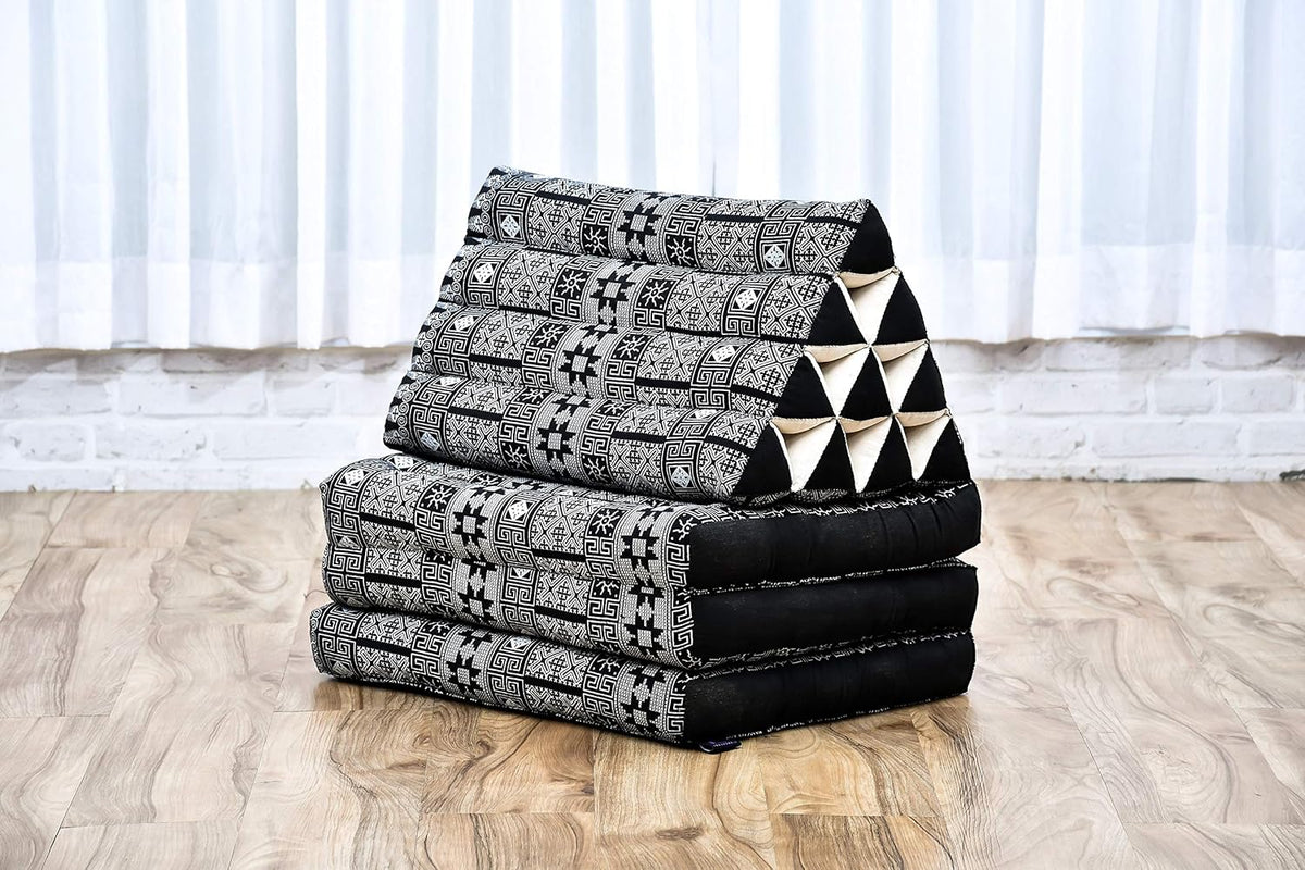 Leewadee - Comfortable Japanese Floor Mattress - Thai Floor Bed with Triangle Cushion - Futon Mattress - Thai Massage Mat, 67 x 21 inches, Anthracite Black, Kapok Filling