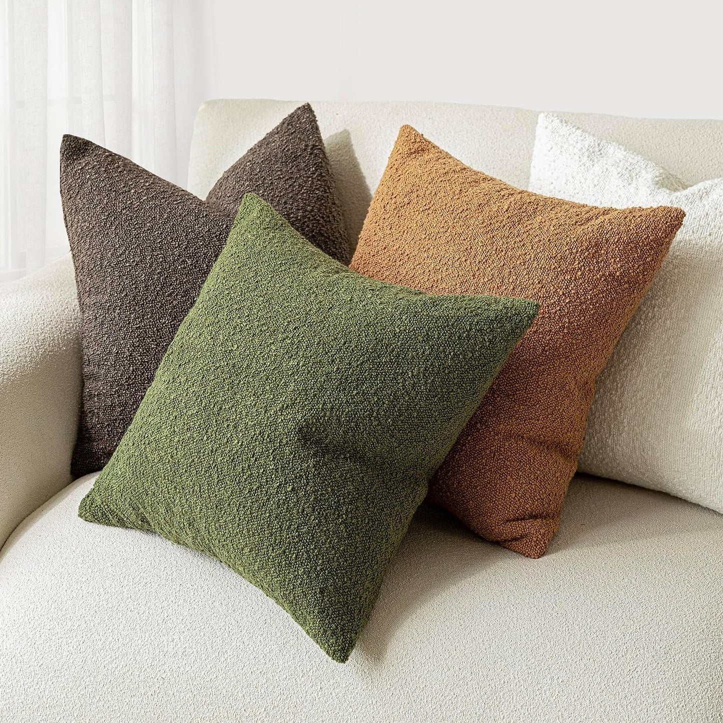 Foindtower Pack of 2 Modern Textured Boucle Throw Pillow Covers Accent Solid Decorative Pillow Cases Cozy Woven Couch Cushion Case for Chair Sofa Bedroom Living Room Home Decor, 20 x 20 Inch,Green