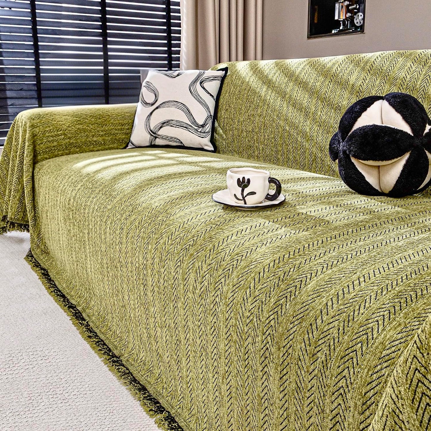 Nobildonna Sofa Cover Washable Soft Thicken Chenille Couch Cover with Tassel,Waterproof Sofa Slipcover for 2-3 Cushion Couch,Sectional Sofa,L-Shaped Furniture Protector Pet-Friendly,Green 71"x118"