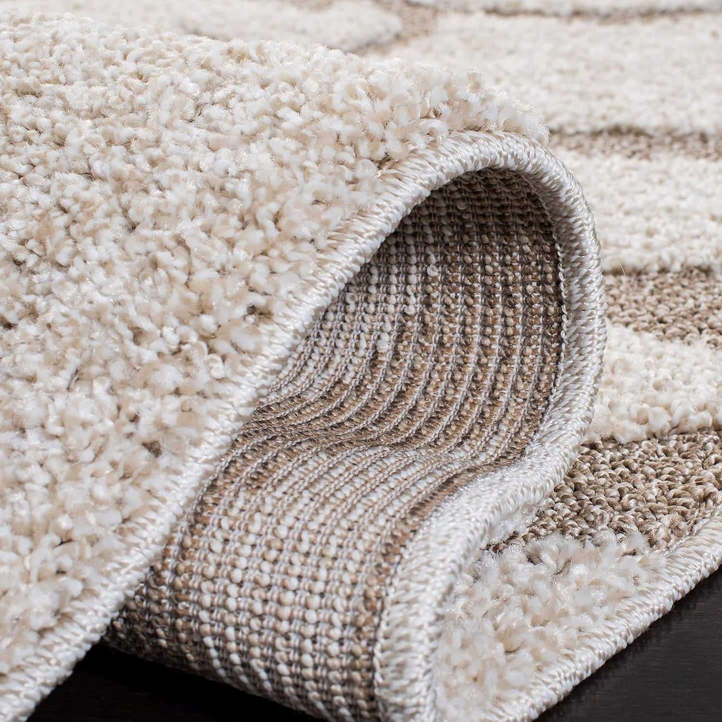 SAFAVIEH Florida Shag Collection Area Rug - 6'7" Square, Ivory & Beige, Scroll Design, Non-Shedding & Easy Care, 1.2-inch Thick Ideal for High Traffic Areas in Living Room, Bedroom (SG455-13LT)