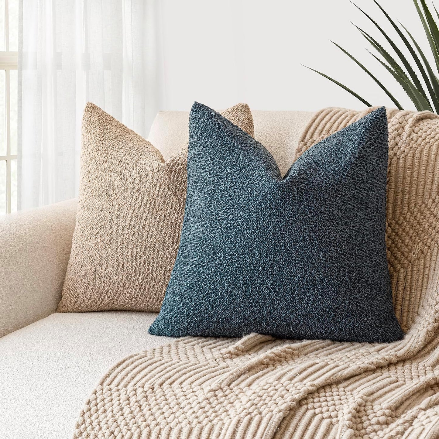 Foindtower Set of 2, Decorative Textured Boucle Throw Pillow Covers Accent Solid Pillow Cases Neutral Soft Cozy Couch Cushion Case for Chair Sofa Bedroom Living Room Home Decor 24 x 24 Inch Blue