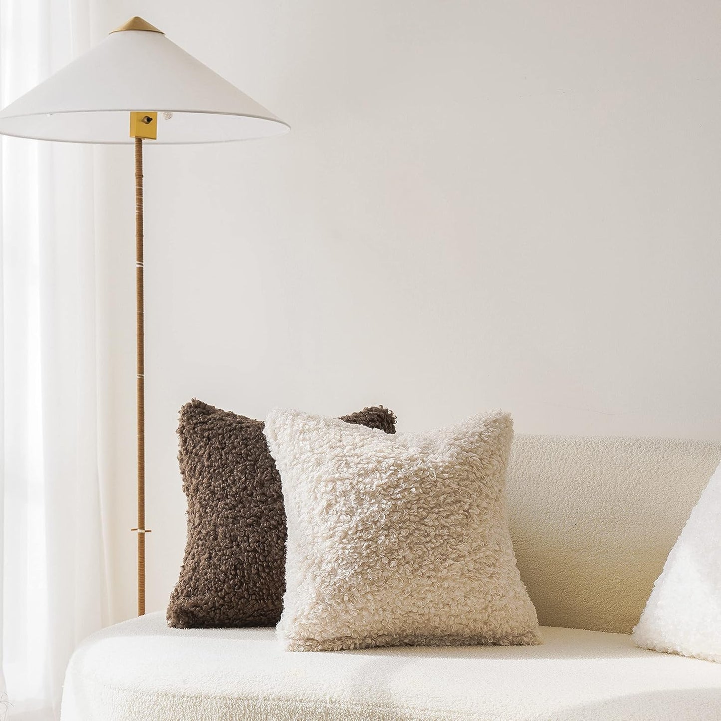 Foindtower Set of 2 Curly Teddy Wool Faux Fur Pillow Covers Decorative Boucle Textured Lumbar Throw Pillow Accent Pillowcases Sheepskin Cushion Case for for Chair and Couch 12"x20" Neutral Cream